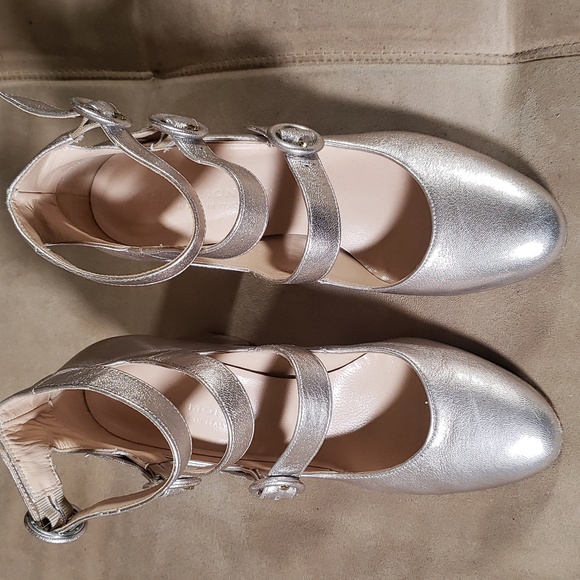 Club Monaco pewter leather shoes - Picture 2 of 10